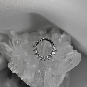 Кольцо-кликер с кристаллами Swarovski маркизы по контуру