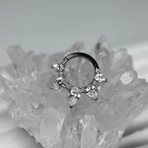Кольцо-кликер с кристаллами Swarovski маркизы крупные