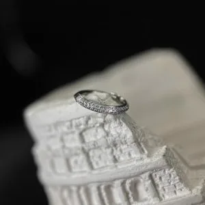 Кольцо-кликер с кристаллами Swarovski среднее плотный ряд