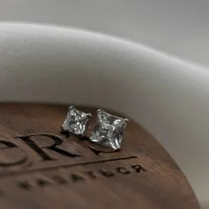 Накрутка с кристаллами Swarovski овал ограненный