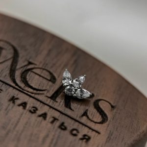 Накрутка с кристаллами Swarovski груша капля гладкая