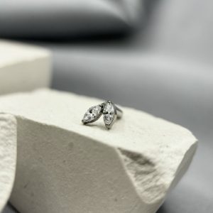 Накрутка с кристаллами Swarovski цветок ромашка