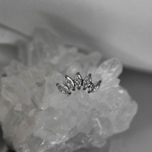 Накрутка с кристаллами Swarovski трилистник крупный