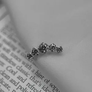 Топ с кристаллами Swarovski сердце темный кристалл