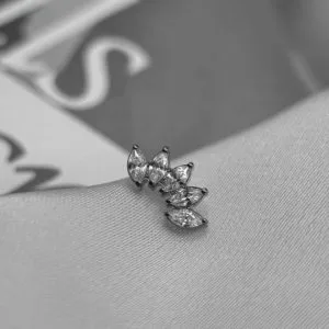 Топ с кристаллами Swarovski снежинка с лучами
