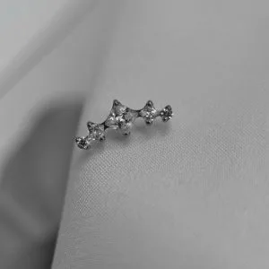 Топ с кристаллами Swarovski звезда крупная лучи