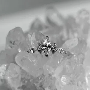 Топ с кристаллами Swarovski