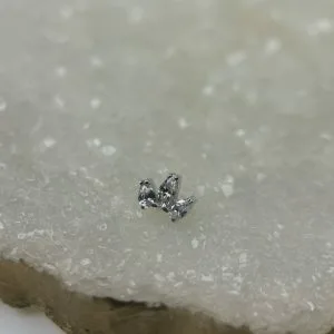 Топ Mini Lotus из белого золота