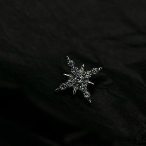 Накрутка с кристаллами Swarovski зеленая звезда