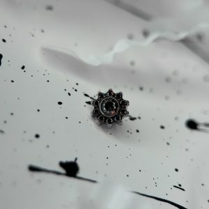 Накрутка с кристаллами Swarovski черный круглый