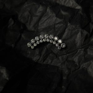 Накрутка Prium из титана кристаллы Swarovski 5 камней